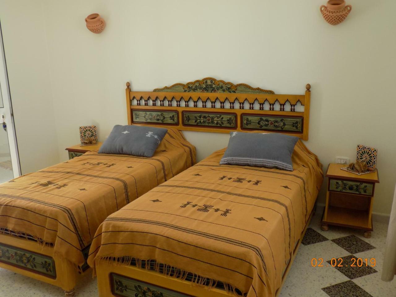 לינה וארוחת בוקר Sidi ash Shammakh Dar Mamina מראה חיצוני תמונה