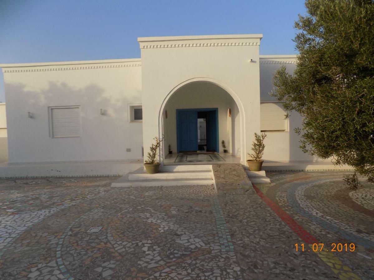 לינה וארוחת בוקר Sidi ash Shammakh Dar Mamina מראה חיצוני תמונה